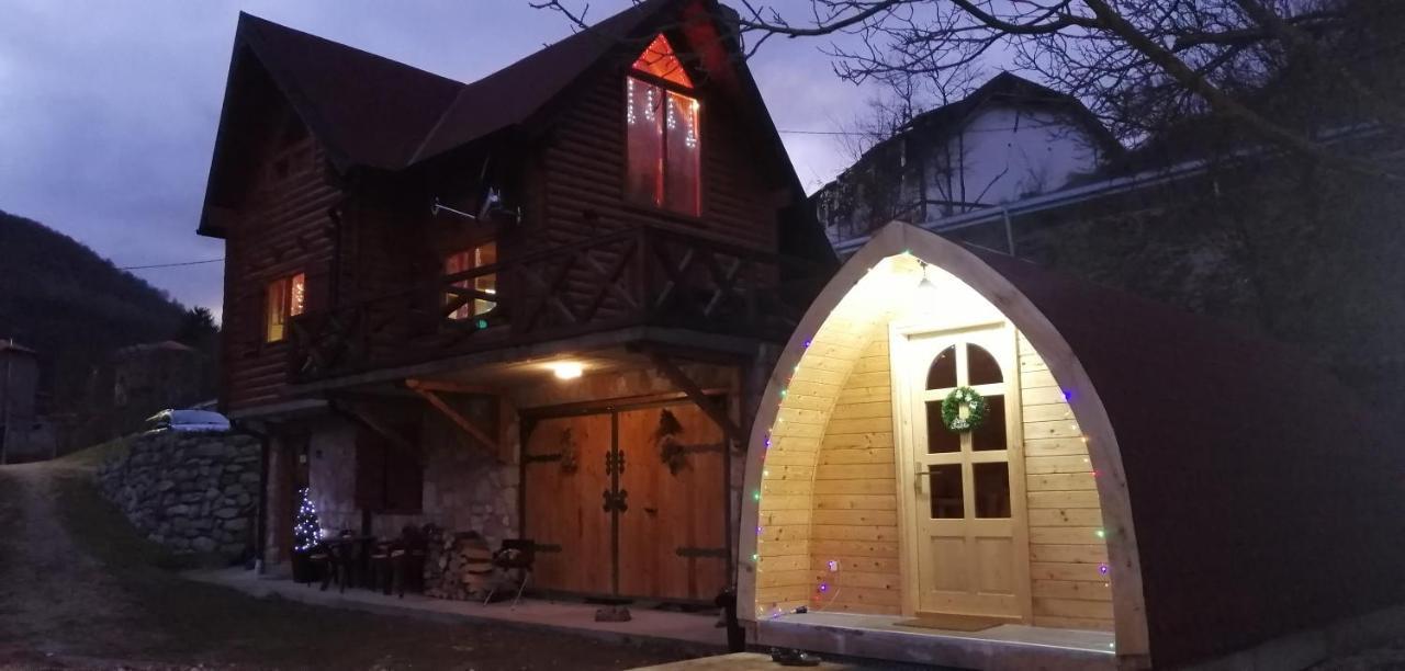 Vila Jelena - Bungalov Crni Vrh Εξωτερικό φωτογραφία