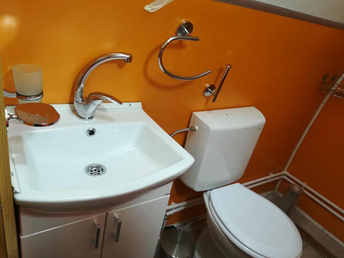 Vila Jelena - Bungalov Crni Vrh Εξωτερικό φωτογραφία